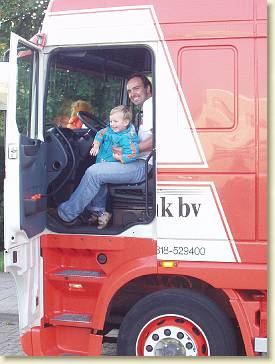 20061015-01 De nieuwe vrachtauto van oom